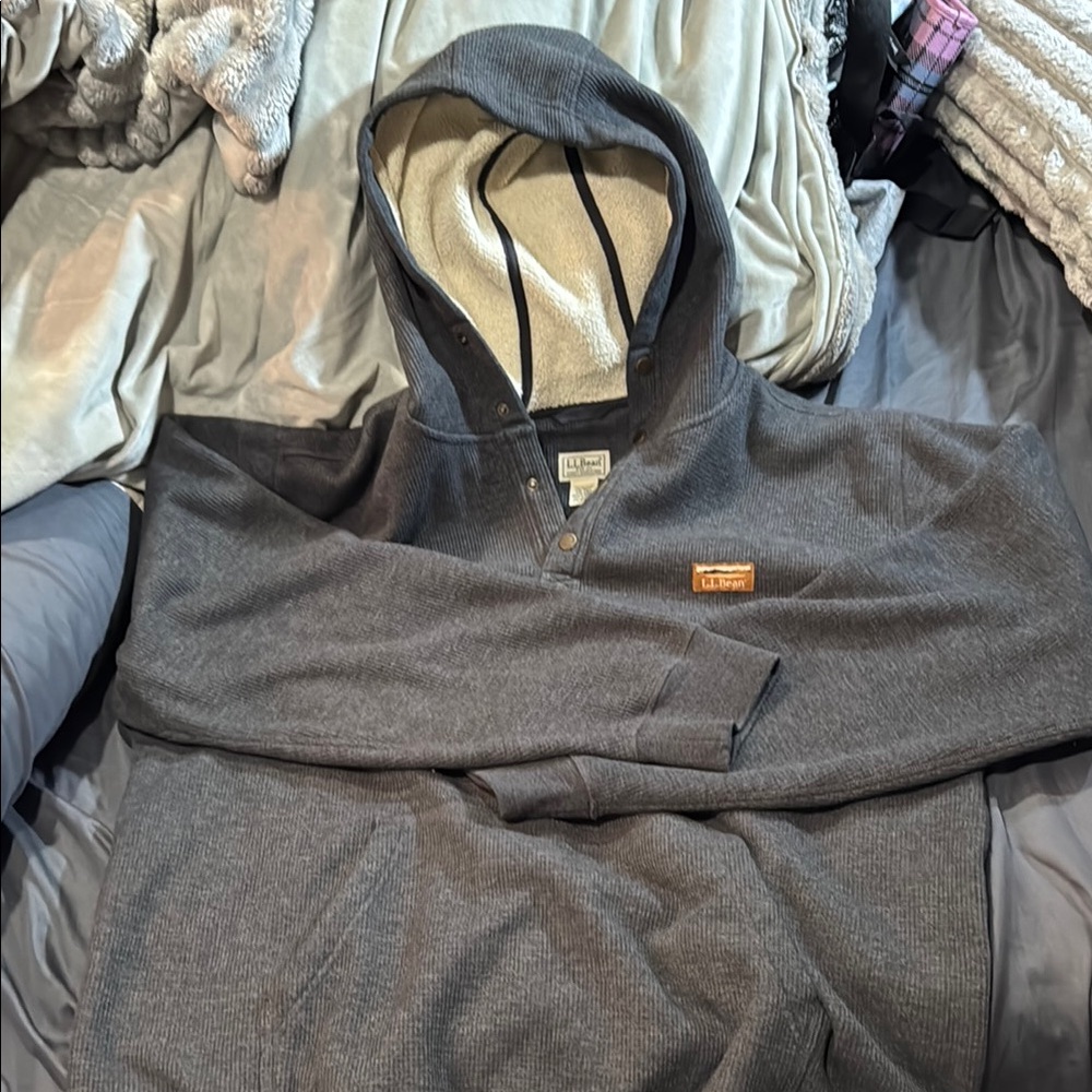 L.L. Bean Men's Gray Hooded pullover with 1/4 button neck!